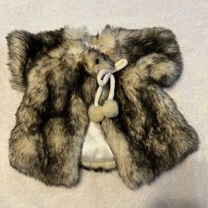 Vintage Infant Faux Fur Vest / Shawl 9 month (?)